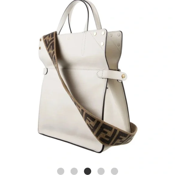 FENDI BAG - Picture 1 of 16